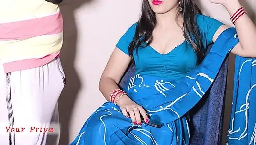 Ibu tiri kepergok lagi ngobrol sama pacarnya setelah nyepong kontol hot - audio bahasa india