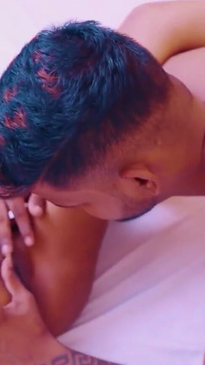 18 year young girl seduce by her servant while she was alone in the room | Clip 2