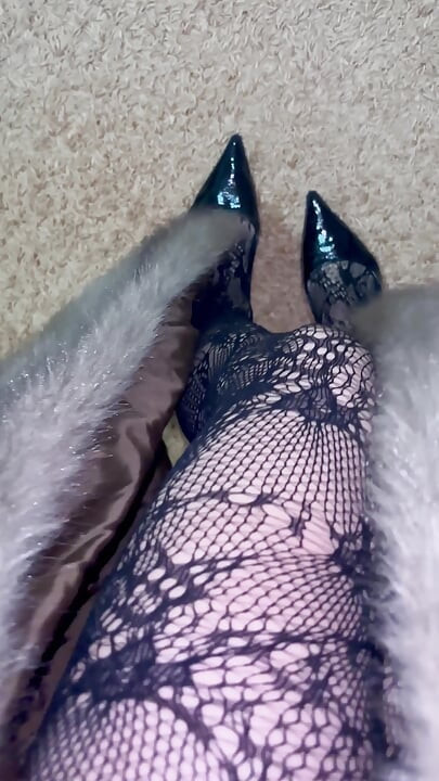 Playing with My Legs in Sexy Stockings and Heels