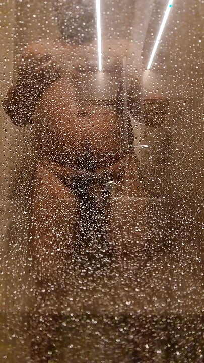 Masturbação na hora do banho