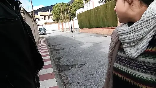 МИНЕТ НА УЛИЦЕ И ТРАХ ДЕВУШКИ С БОЛЬШОЙ ЗАДНИЦЕЙ В ВИДЕО ОТ ПЕРВОГО ЛИЦА
