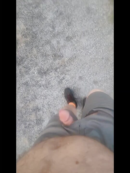 Je suis allé se promener à l’arrêt-camion