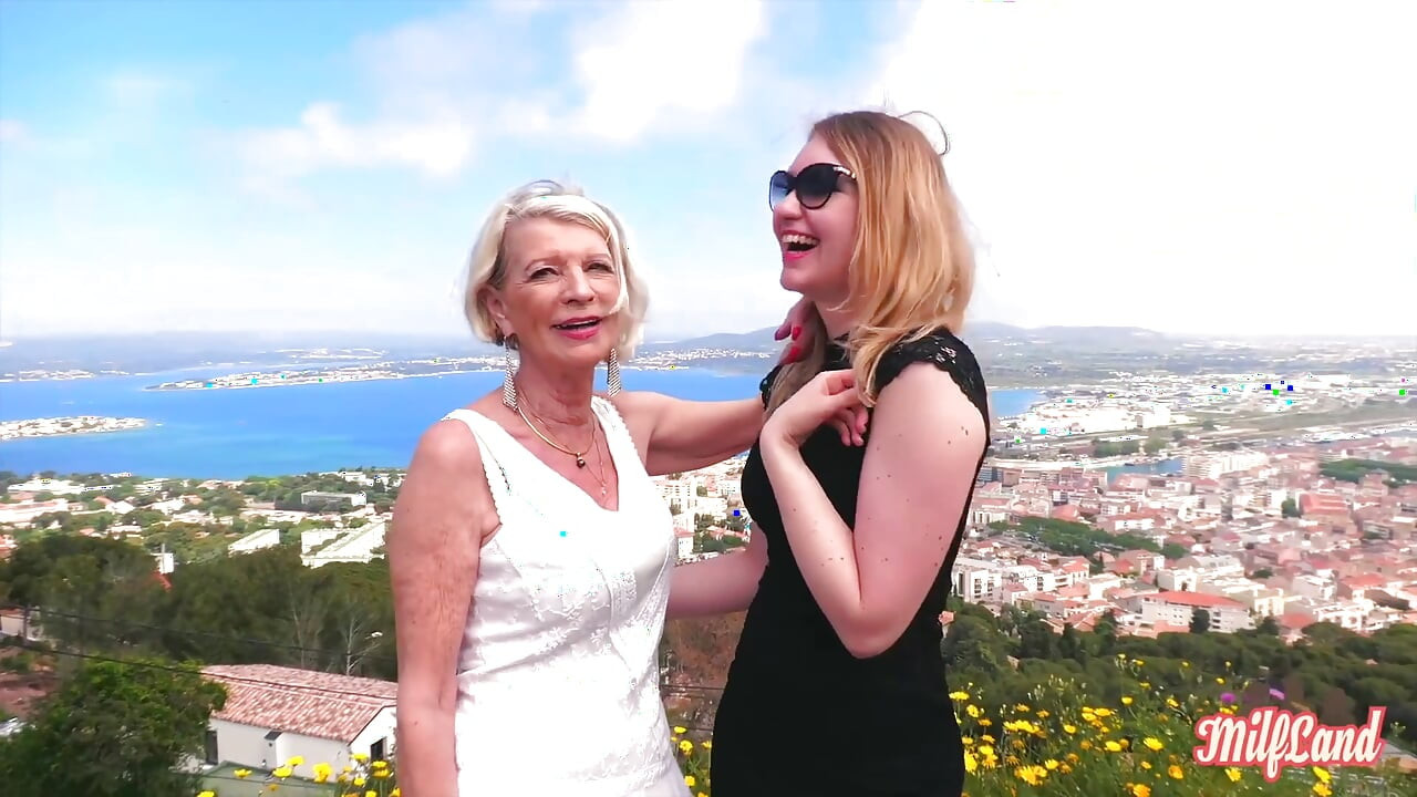 Eva, 70 yaşındaki gilf, lyna ile seks yapıyor, 27 yaşında