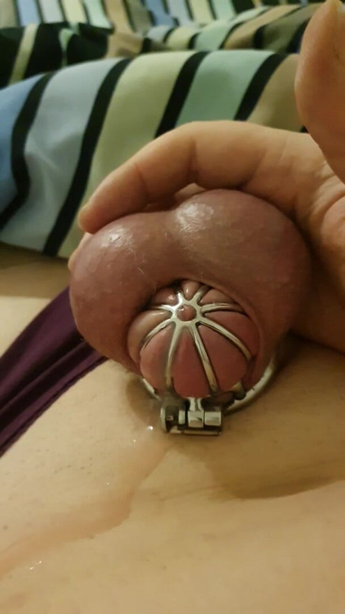Cumming in cage - ruined orgasm