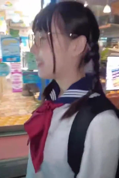 Lalka jak błogość z ciemnowłosą dokuczliwą na zabawnej odsłoniętej Makeover Date Ep-5