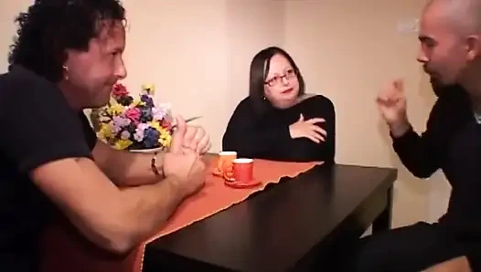 Kemuliaan suci sekarang! (film Completo Centoxcento)