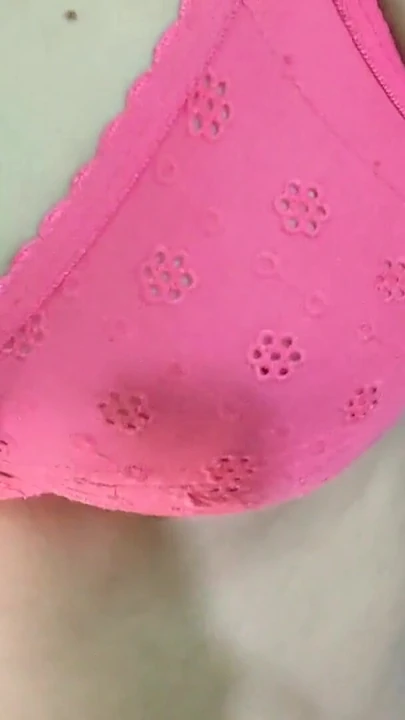 Moćni trenutak iz "Pun bangla glas novi seks video(deo-1).  jebanje sa svojom seksi ženom"