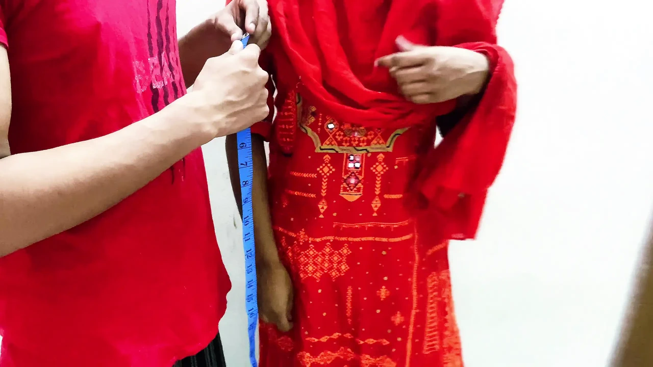 Hot Bengali bavhi got fucked by dress tailor hardcore sex pussy clear bangla audio