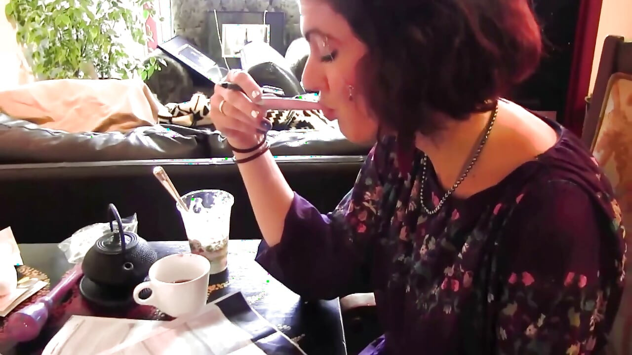 Coffee Shop Pickup - Tattooed Babe and a Blonde Play with a Wand and a Blue Toy