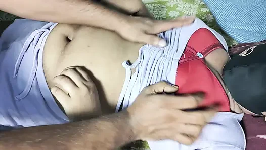 Abang tiri India ngentot suaminya sampai dientot habis-habisan sama bosnya sendiri!