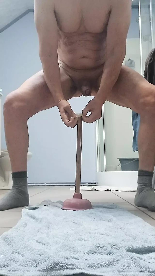 Morning cumshot, get in your ass and eat my