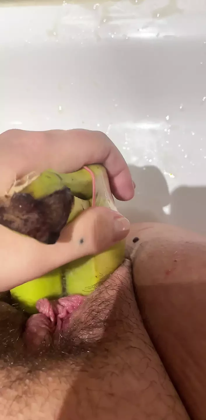 fat hairy pussy gets fucked with bananas