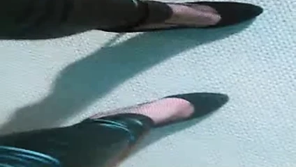 Cd pantolon pov içinde yürüyüş