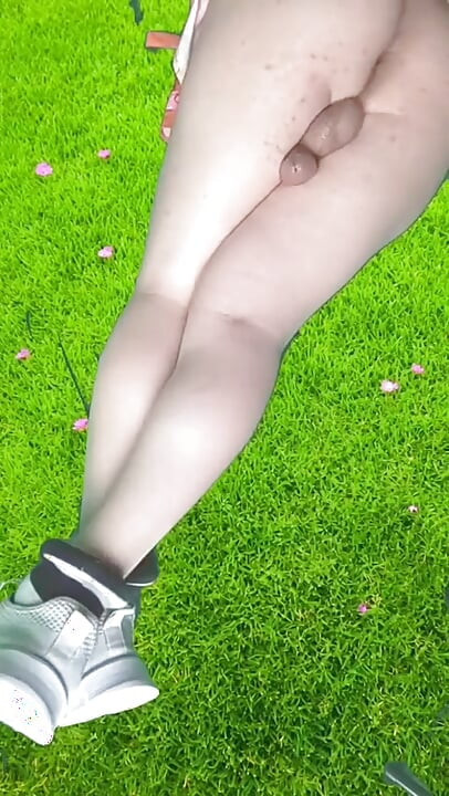 Bunda loira Femboy Sweet Juicy Ass Smooth Coxas Pirulito Maricas