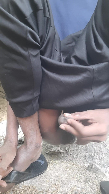 18plus outer sex with aunty hanjob
