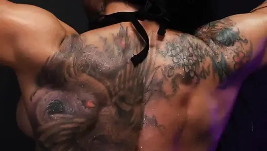 Cukup dekat untuk dirasakan