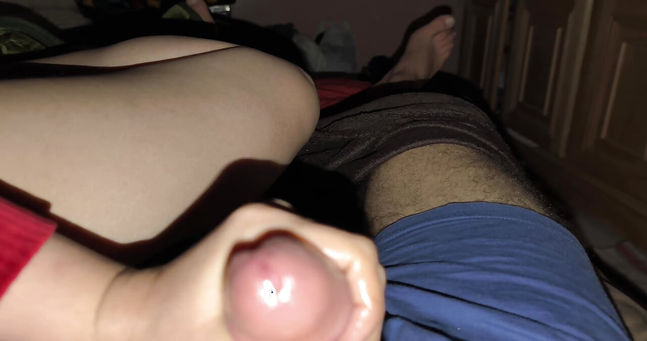 Arab MILF Stepmom Gets Fucked by Bearded Neighbor