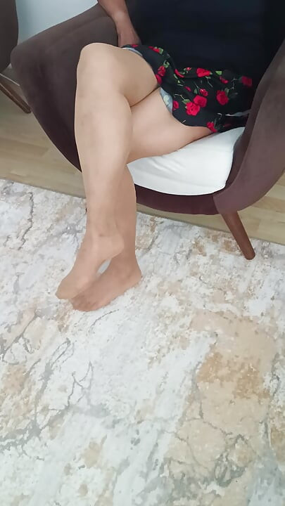 My mature stepmom in pantyhose after a long time
