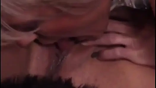 Tattooed lesbian gets her kick outside on a car - pierced MILF'S