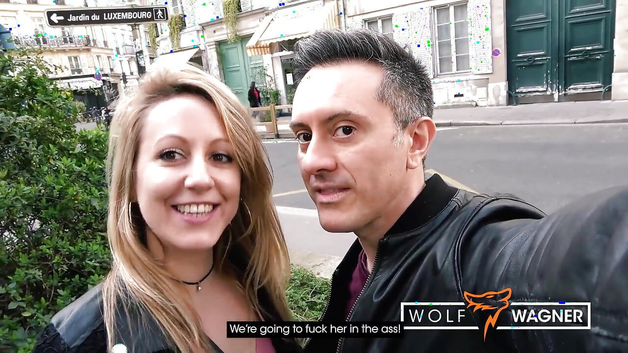 Francuski analni creampie u Parizu tijekom jebanja na prvom spoju: Emmanuelle Worley - WolfWagner