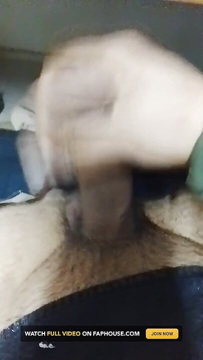 Masturbare cu mâna excitată