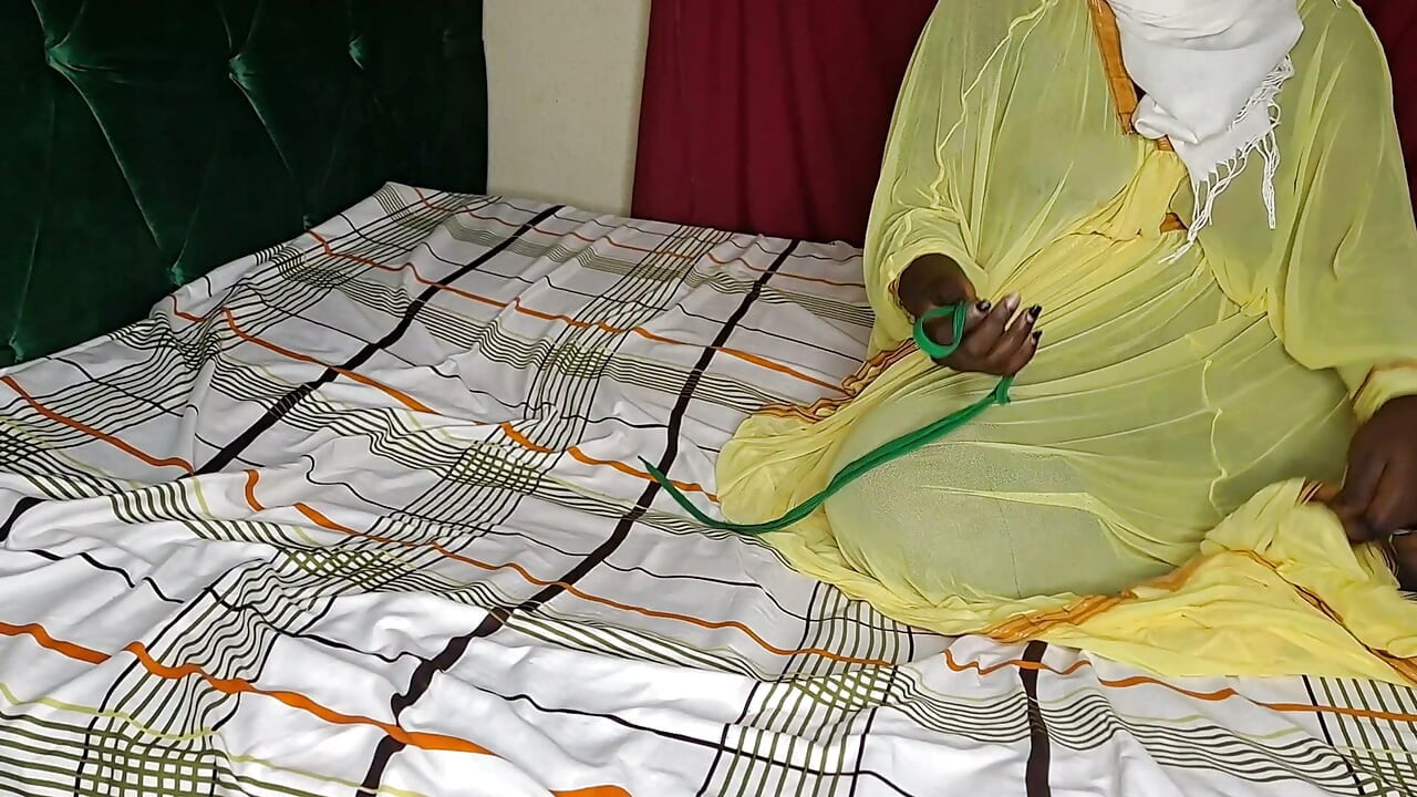 she was trapped in the house then she masturbate instead of running away full video
