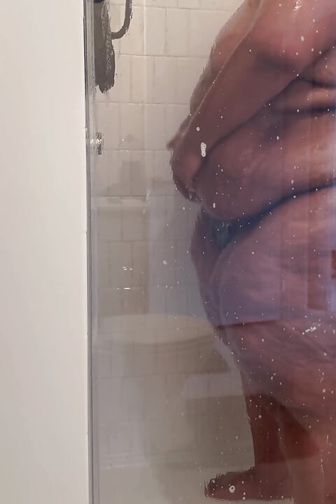 Cleaning This Fat Booty