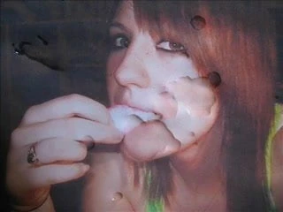 Avrupa&#39;dan seksi bir genç sürtük yüzünde Gman boşalmak (haraç)