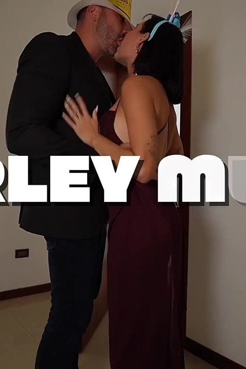 Extreme MILF Goes Commando to the Nye Party. She Knows Exactly What's Next. (full Version)