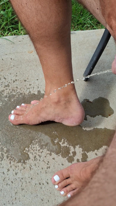 Peeing on my own painted toes