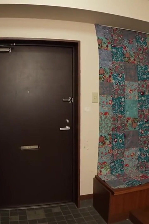 Risky Temptation Rises as Married Momo Reveals Her Bold, Overwhelming Curvy Presence -scene.1