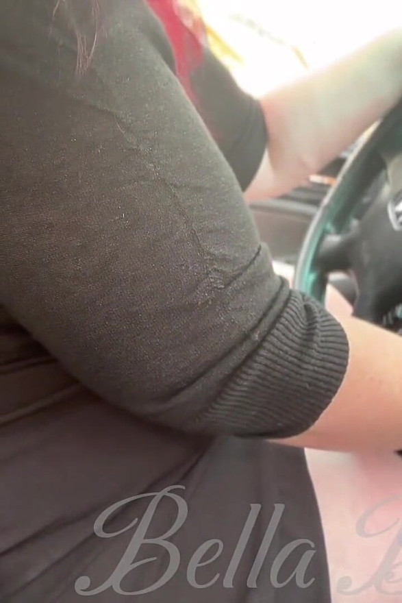 Stalled Desire: the Breakdown to Drive Him Wild - Sexy BBW Version: Bella Blast
