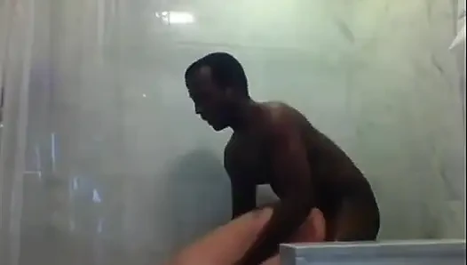 Orta yaşlı seksi kadınlar büyük zenci yarağı bağımlısı ve ırklararası sikiş