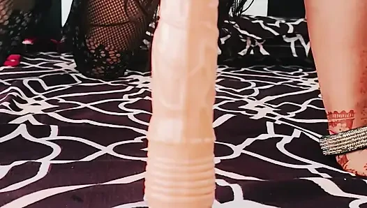 Bhabhi is totally in the mood.