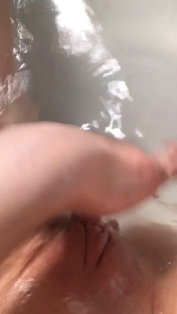 Fingering in the bathtub!