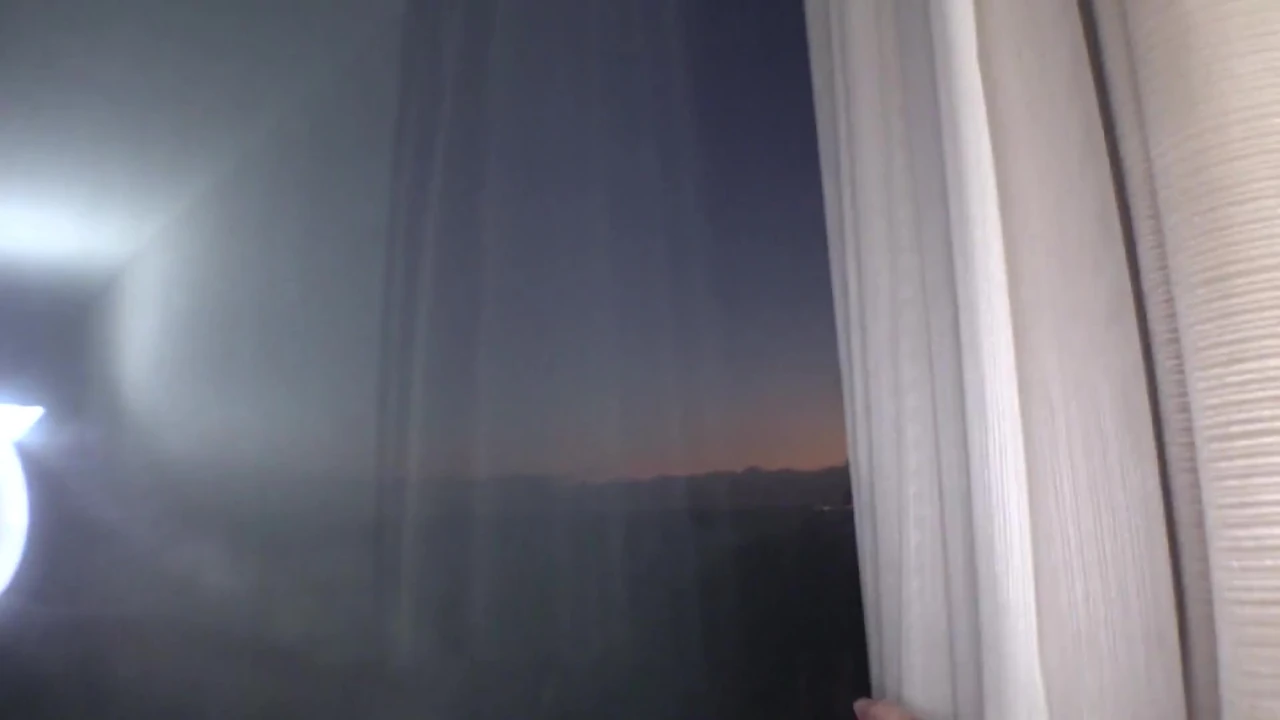 Part 1: Sea Pickup 2022 – Capturing a busty beauty and thoroughly fondling her at a hotel!