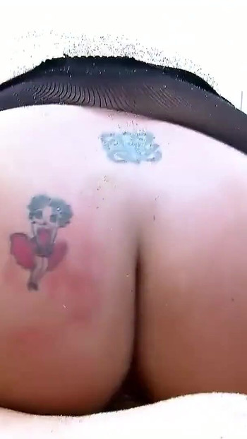 Key moment from "Curvy Teen seduces Stranger to Fuck her at Nude Beach"