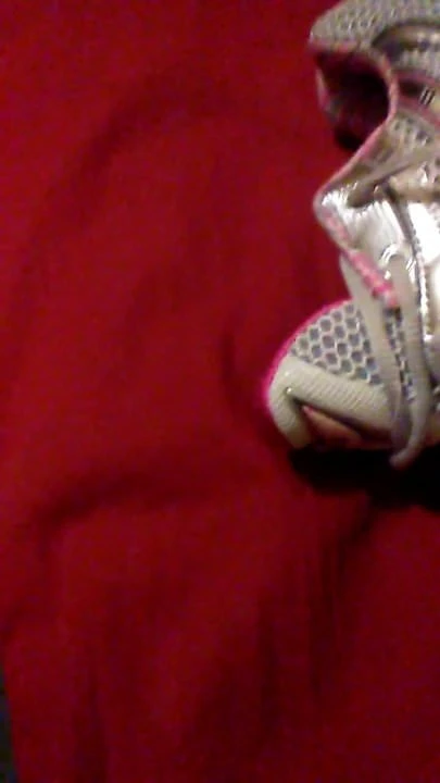 Cum on her sneakers