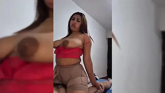 Gadis yang sangat pemberani ini memutuskan untuk ngentot di motel, tanpa kondom sama pelanggannya