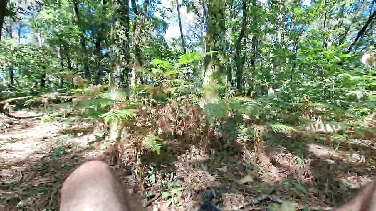An hour of jerking in the middle of the forest, remi06cam4