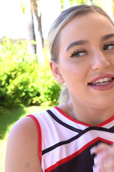 Hot Blonde Blake Blossom Goes Cross-eyed From Orgasms