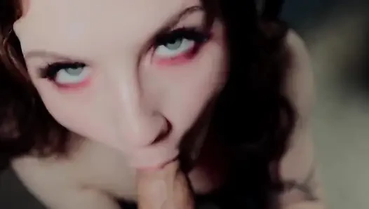 Beyaz kız tavşan fotoğraf çekiminin ortasında yarak emiyor