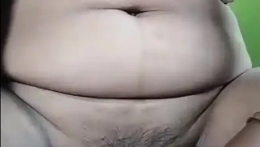 Seksi karım parmaklıyor