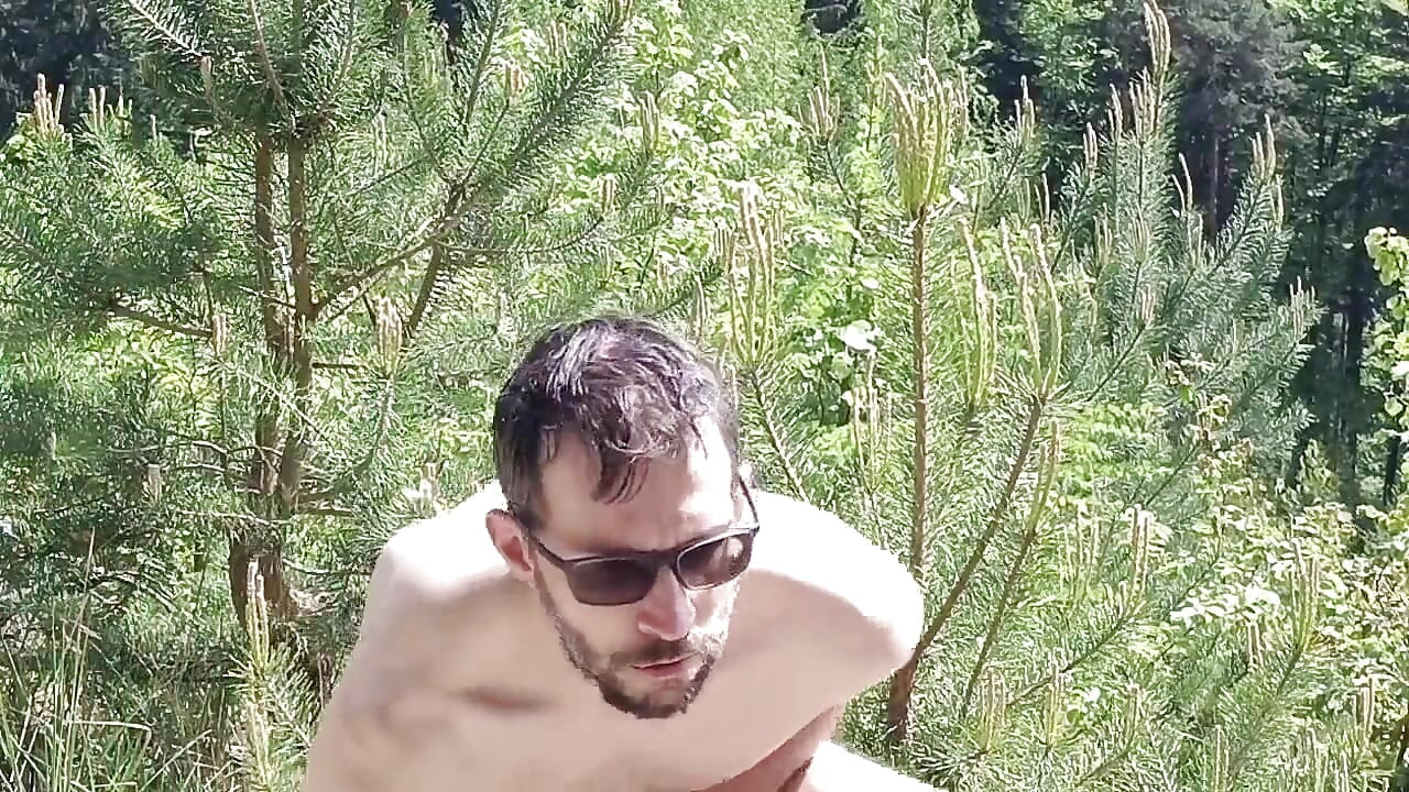 Masturbation on the Rocks