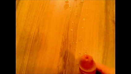 Cumshot Slowmotion - Abspritzen in Zeitlupe