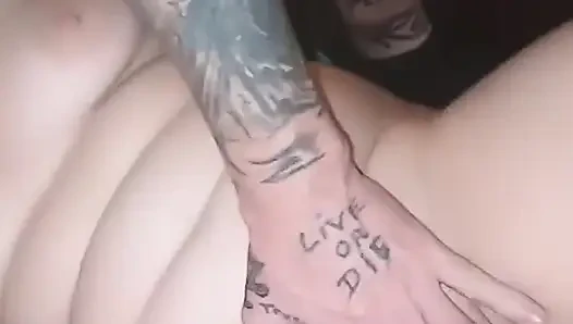 Spermaschlampe bekommt gesicht