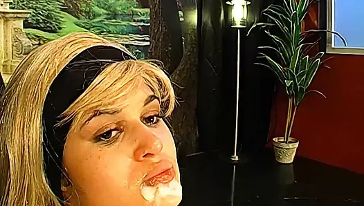 Сперма В Маске И Камшот На Лицо Leila, И Жесткий Долбеж Киски