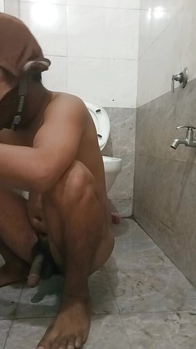 Went to the bathroom and fucked ass.