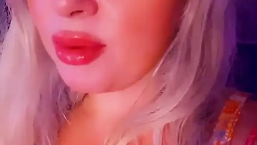 Pamer bikini 10 pounds