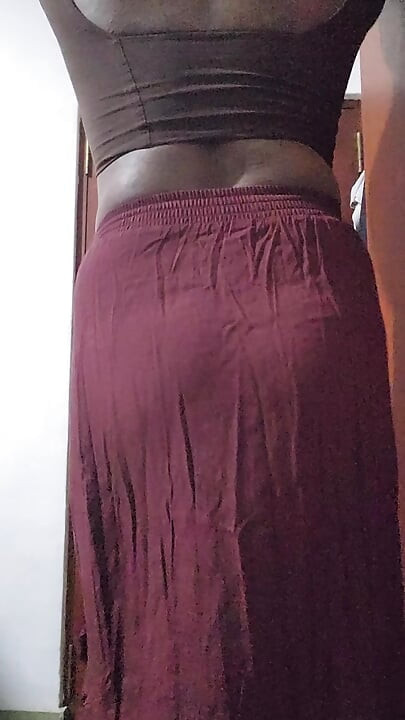Sri Lankan Sissy Girl Ash Perera Showing Her Body